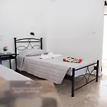 El Verano Apartment