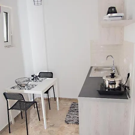 El Verano Apartment